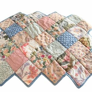 Set of 4 Floral Patchwork Quilt - Multicolor placemats